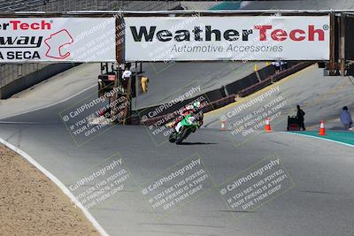 media/Jun-26-2022-CRA (Sun) [[122d0e5426]]/Race 13 (Expert 1000 Superbike)/Start Finish/